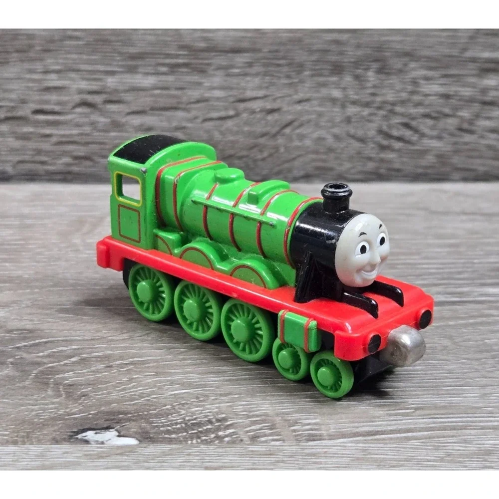 Thomas Friends Diecast Magnetic Henry Train Engine 2002 Take N Play Along